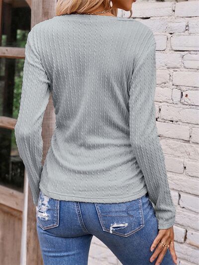 Textured Ruched V-Neck Long Sleeve T-Shirt - Image 15