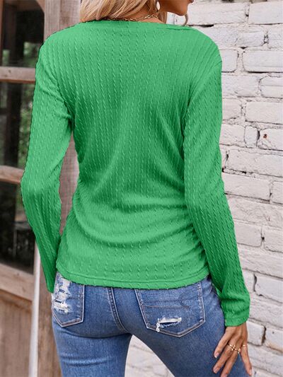 Textured Ruched V-Neck Long Sleeve T-Shirt - Image 2