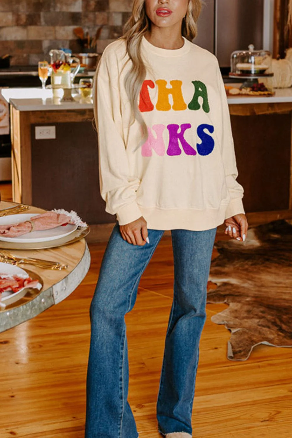 THANKS Round Neck Long Sleeve Sweatshirt - Image 2