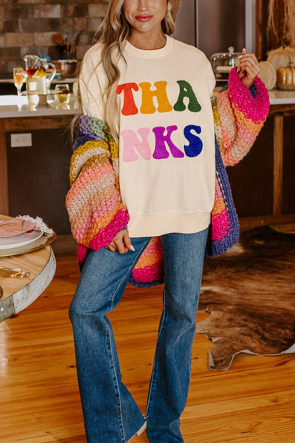 THANKS Round Neck Long Sleeve Sweatshirt - Image 3