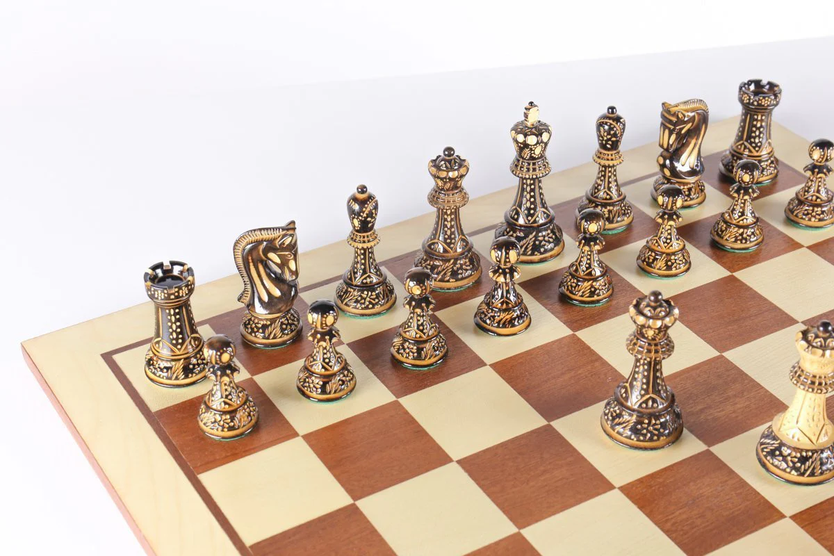 The 4" Burnt Zagreb Chess Set Combo by Chess House - Image 3
