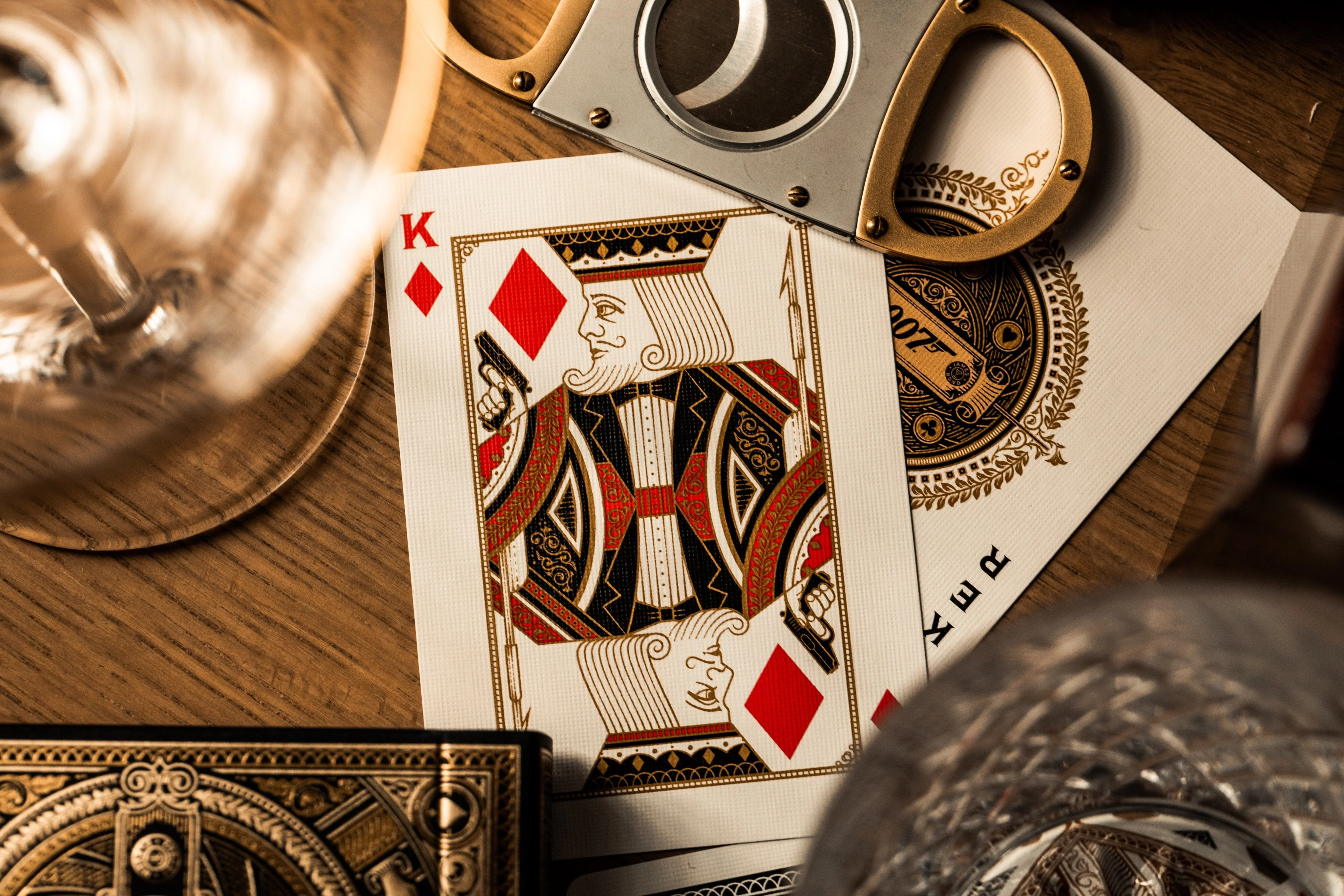 Theory11 Playing Cards: James Bond 007 - Image 4