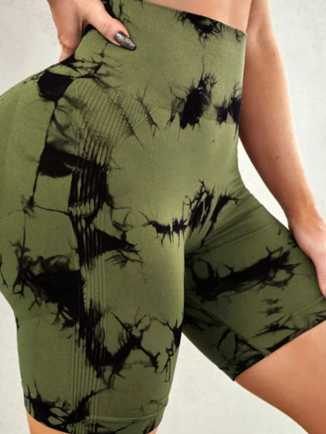 Tie-Dye High Waist Active Shorts - Image 12