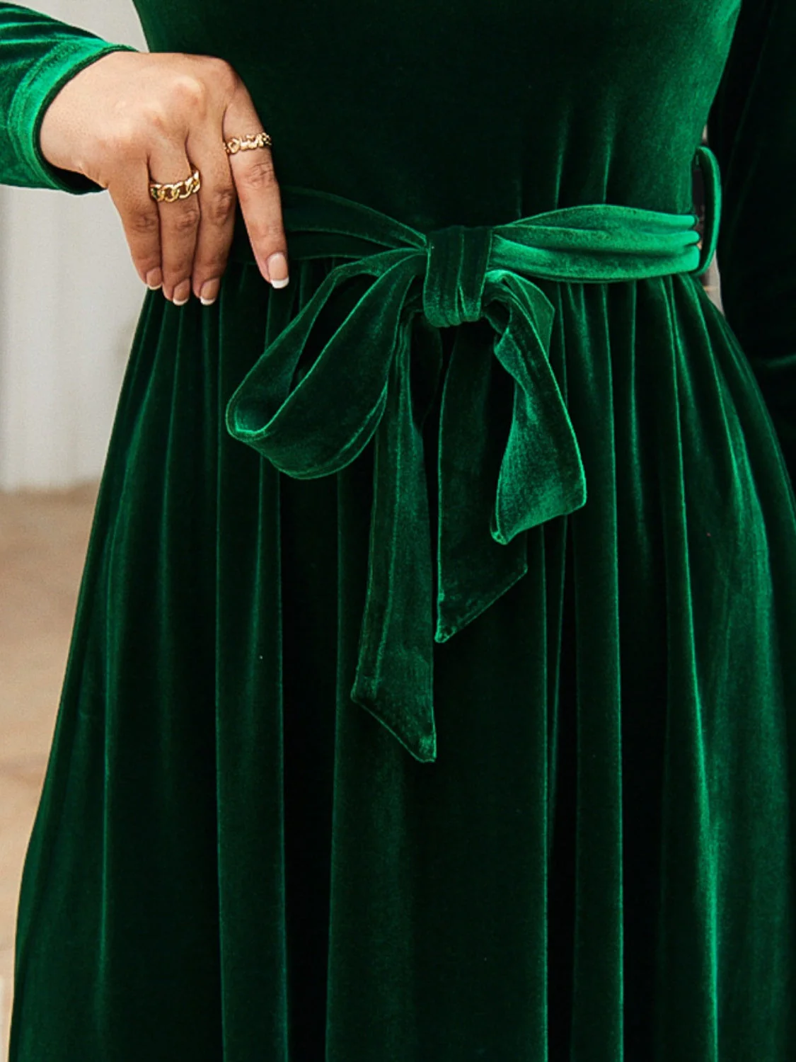 Tie Front Round Neck Long Sleeve Maxi Dress - Image 9