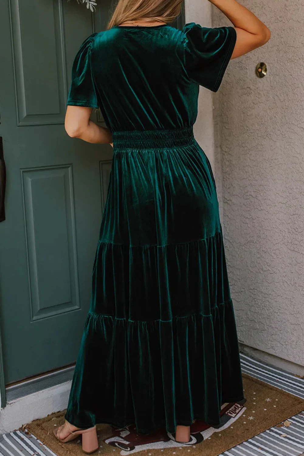 Tiered Notched Short Sleeve Dress with Pockets - Image 10