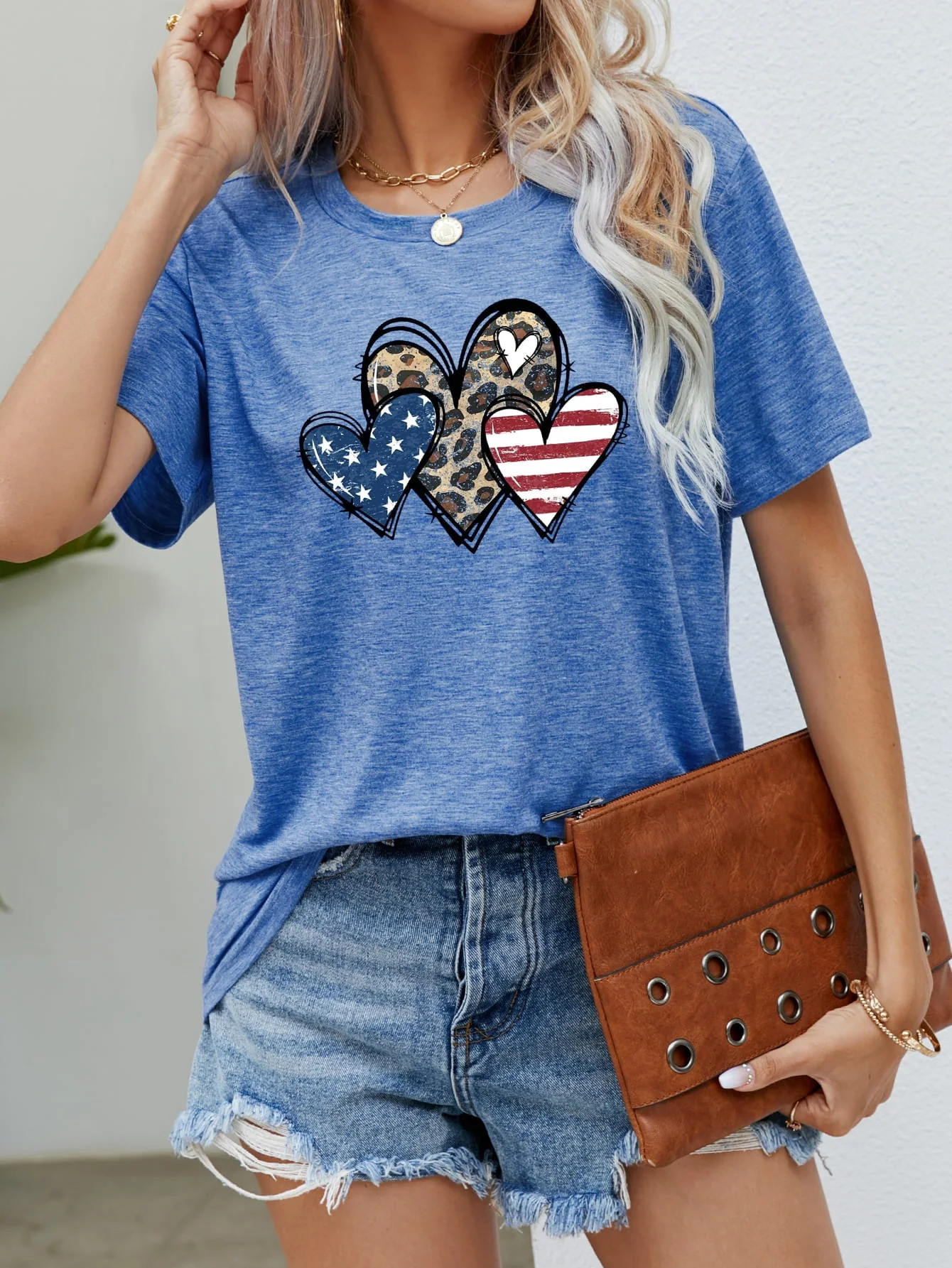 US Flag Leopard Heart Graphic Tee - Image 4