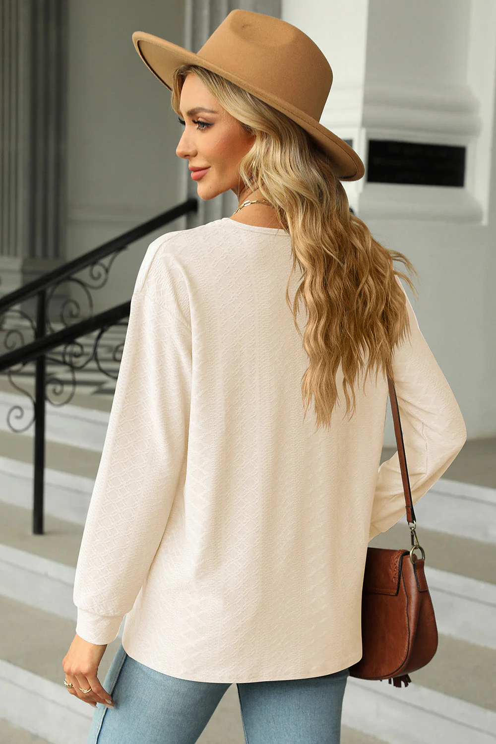 V-Neck Long Sleeve T-Shirt - Image 29