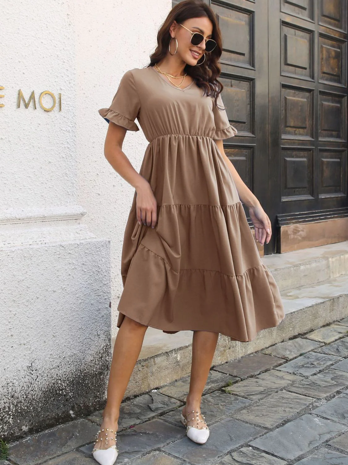 V-Neck Short Sleeve Midi Dress - Image 8