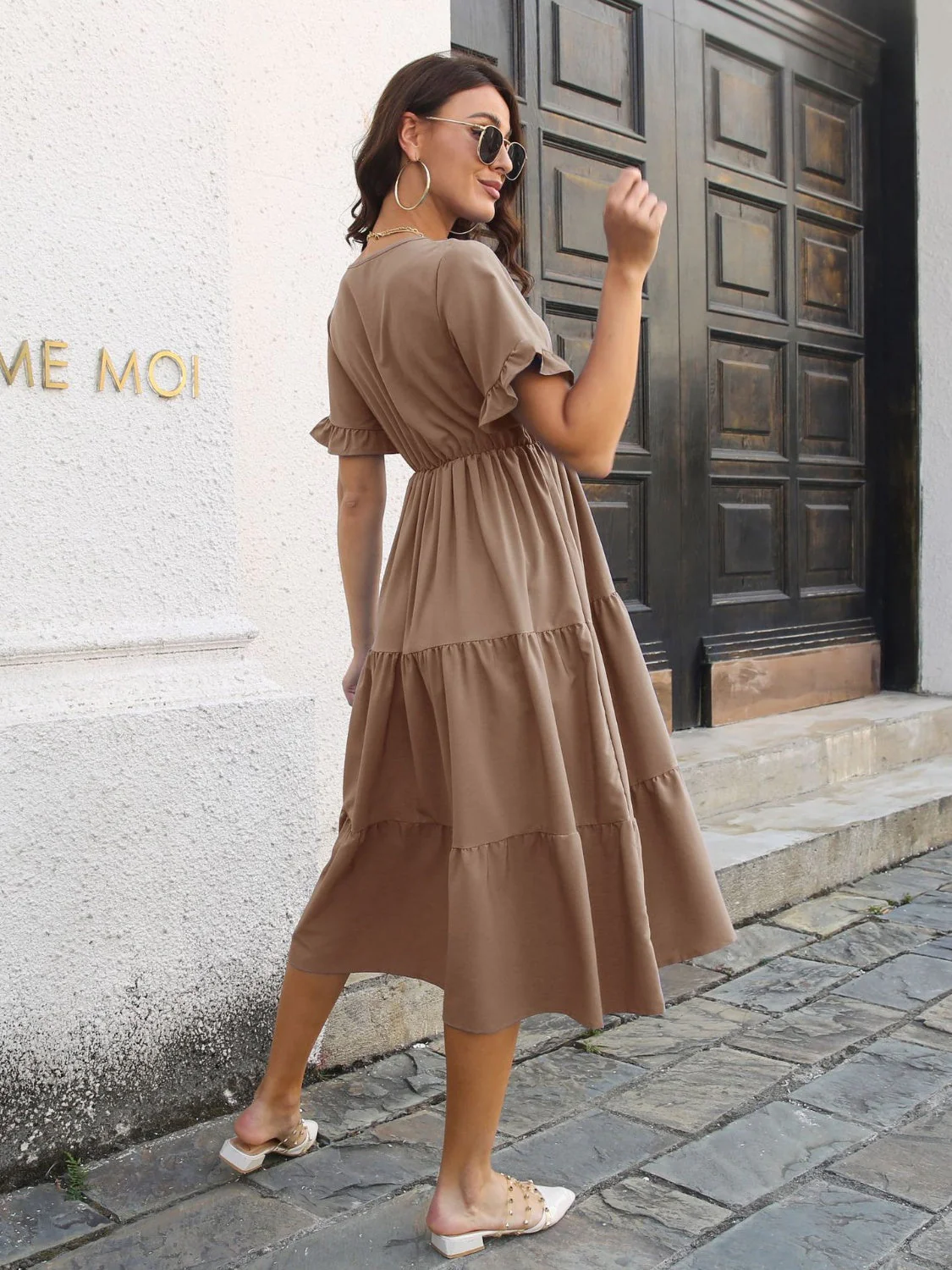 V-Neck Short Sleeve Midi Dress - Image 9