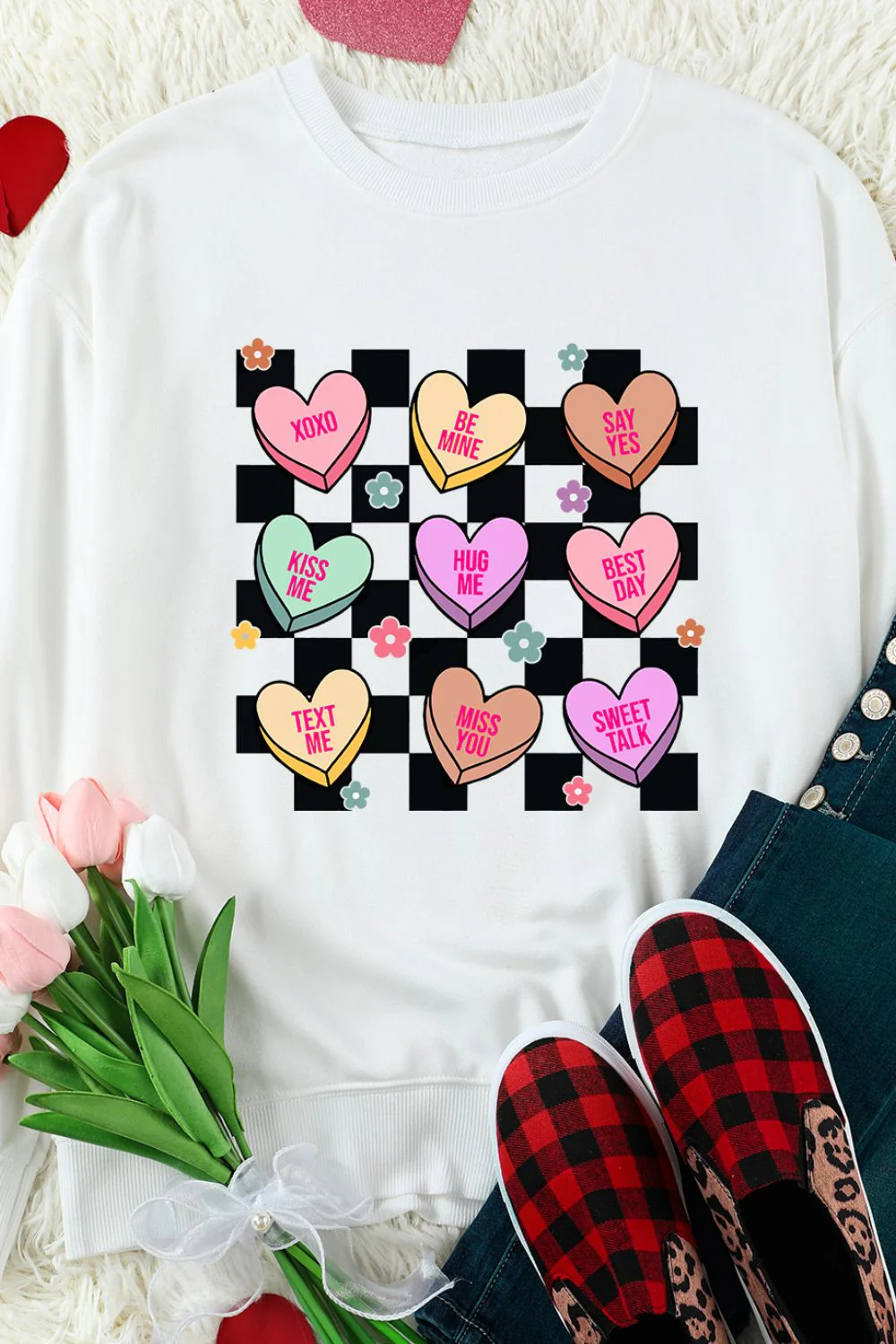Valentine's Day Checkered Heart Long Sleeve Sweatshirt - Image 5