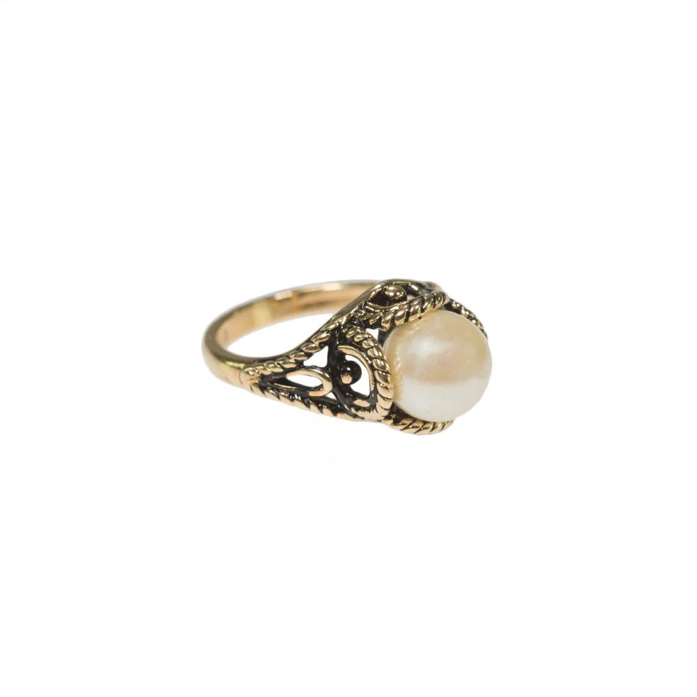 Vintage 1970's Pearl Bead Ring Antiqued 18k Gold Electroplated Made in USA by PVD Vintage Jewelry - Image 4
