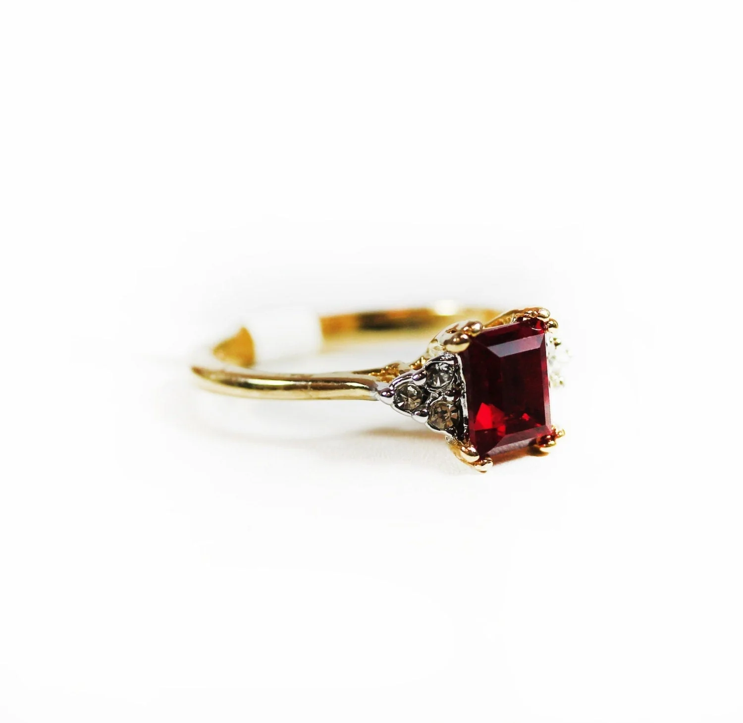Vintage Ring Clear Austrian Crystals 18k Yellow Gold Electroplated Womens Birthstone Made in USA by PVD Vintage Jewelry - Image 11