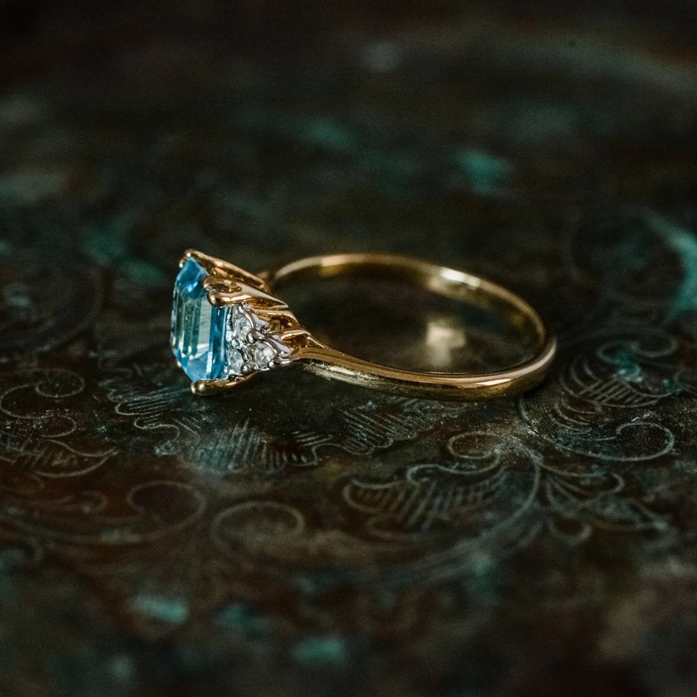 Vintage Ring Clear Austrian Crystals 18k Yellow Gold Electroplated Womens Birthstone Made in USA by PVD Vintage Jewelry - Image 7