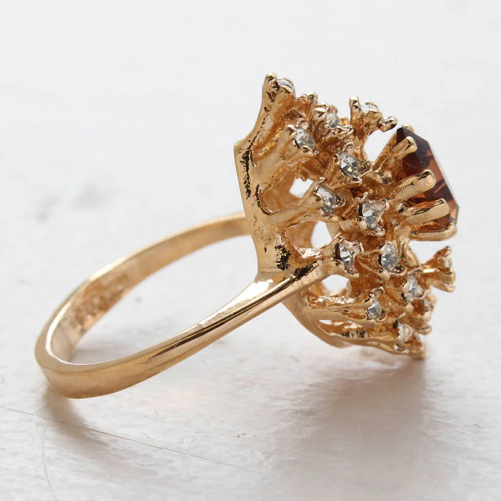 Vintage Ring Genuine Opal with Clear and Ruby Austrian Crystals 18kt Yellow Gold Electroplated by PVD Vintage Jewelry - Image 17