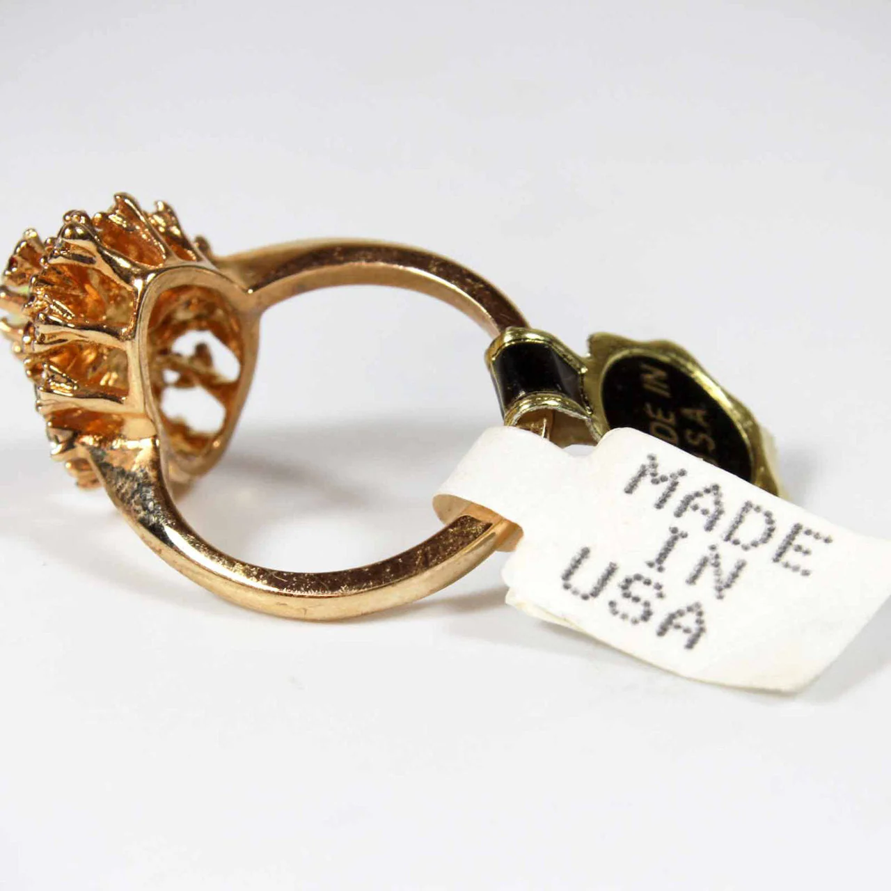 Vintage Ring Genuine Opal with Clear and Ruby Austrian Crystals 18kt Yellow Gold Electroplated by PVD Vintage Jewelry - Image 32