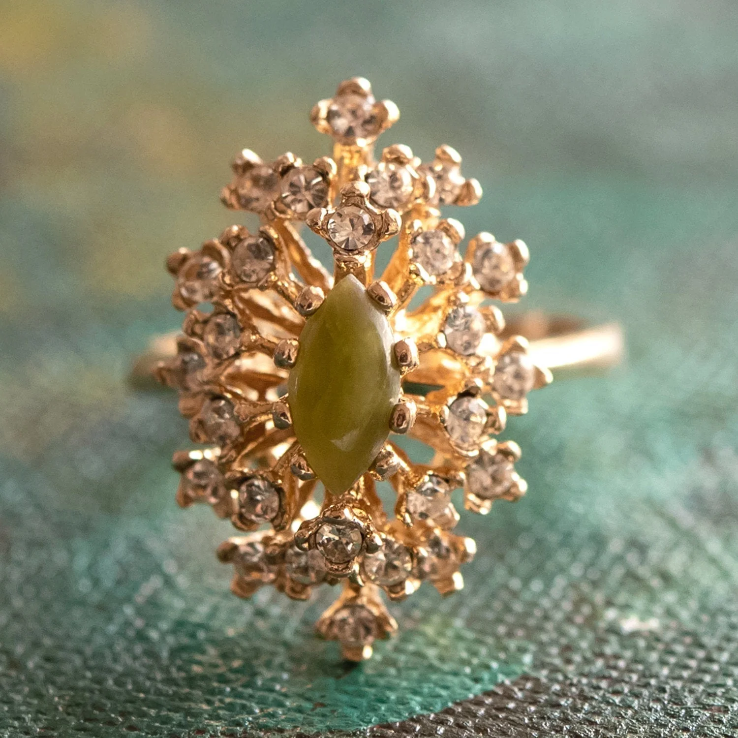 Vintage Ring Genuine Opal with Clear and Ruby Austrian Crystals 18kt Yellow Gold Electroplated by PVD Vintage Jewelry - Image 34