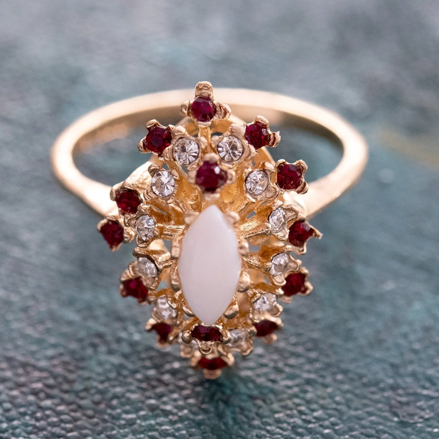 Vintage Ring Genuine Opal with Clear and Ruby Austrian Crystals 18kt Yellow Gold Electroplated by PVD Vintage Jewelry - Image 51