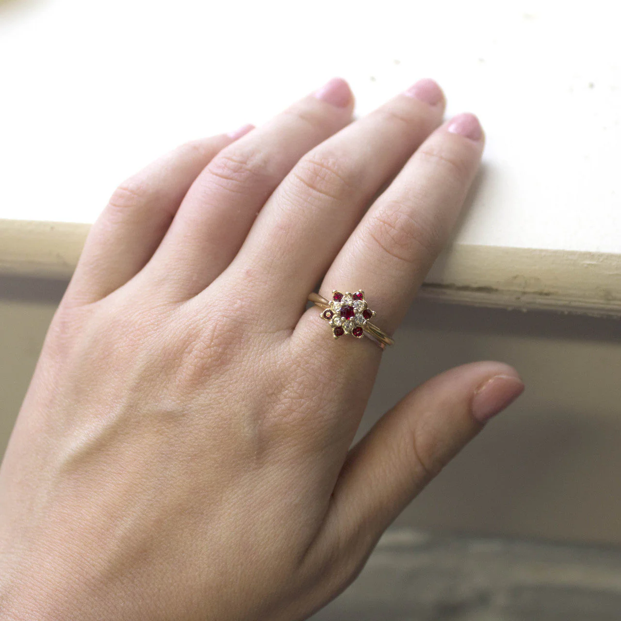 Vintage Rose and Amethyst Austrian Crystal Star Ring 18k Yellow Gold Electroplate Made in the USA by PVD Vintage Jewelry - Image 6
