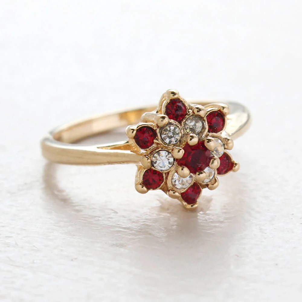 Vintage Rose and Amethyst Austrian Crystal Star Ring 18k Yellow Gold Electroplate Made in the USA by PVD Vintage Jewelry - Image 7