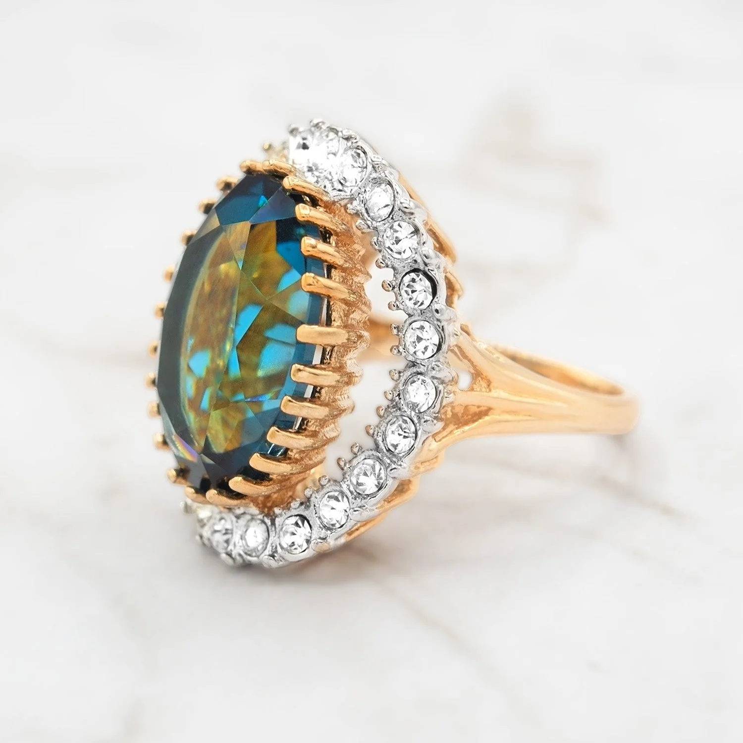 Vintage Women's Statement Crystal Cocktail Ring 18k Gold Electroplated by PVD Vintage Jewelry - Image 13