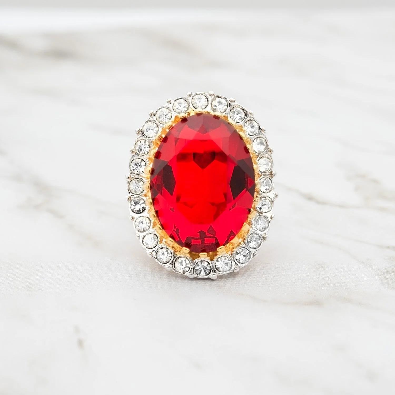 Vintage Women's Statement Crystal Cocktail Ring 18k Gold Electroplated by PVD Vintage Jewelry - Image 14