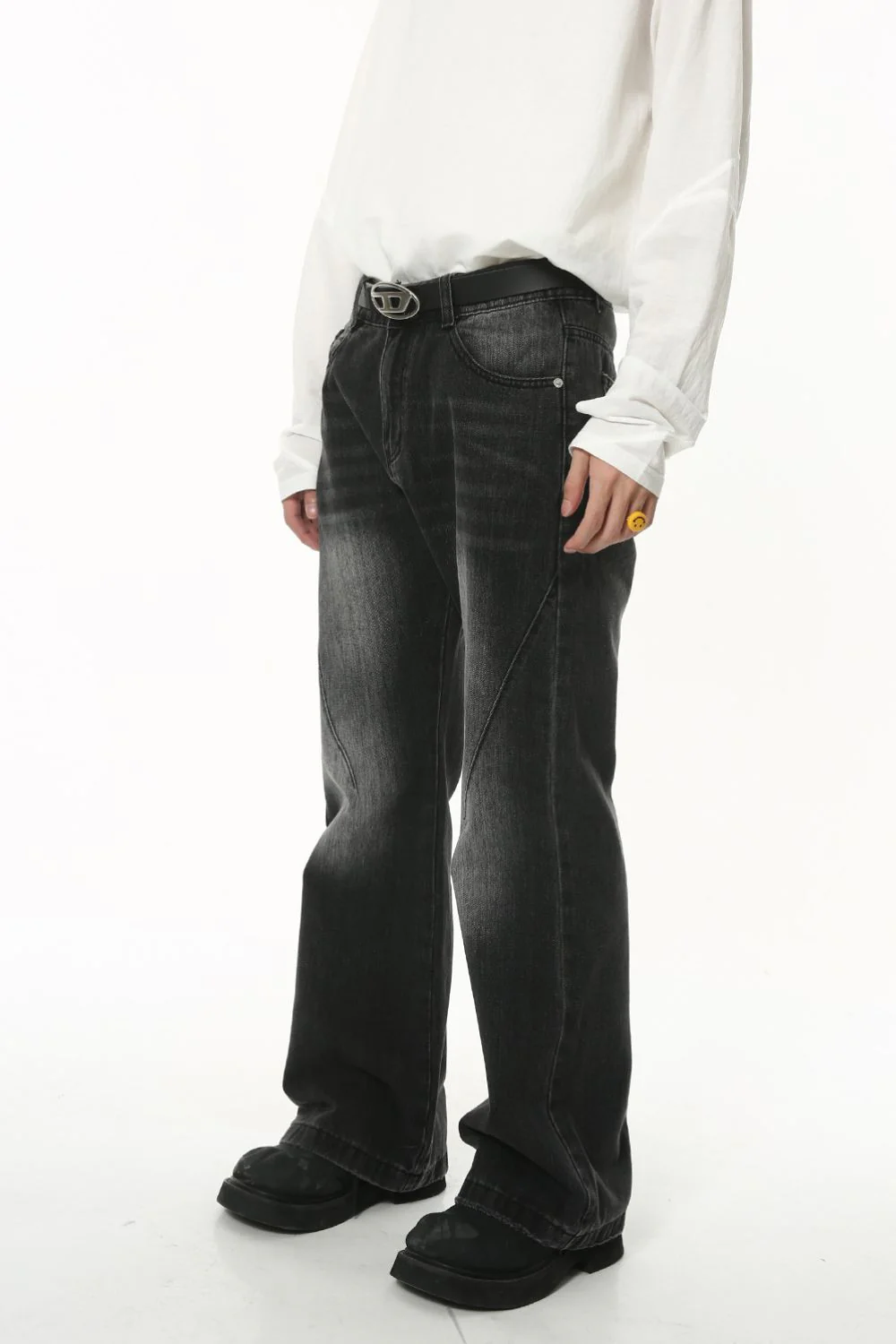 Washed Jeans with Pockets - Image 2