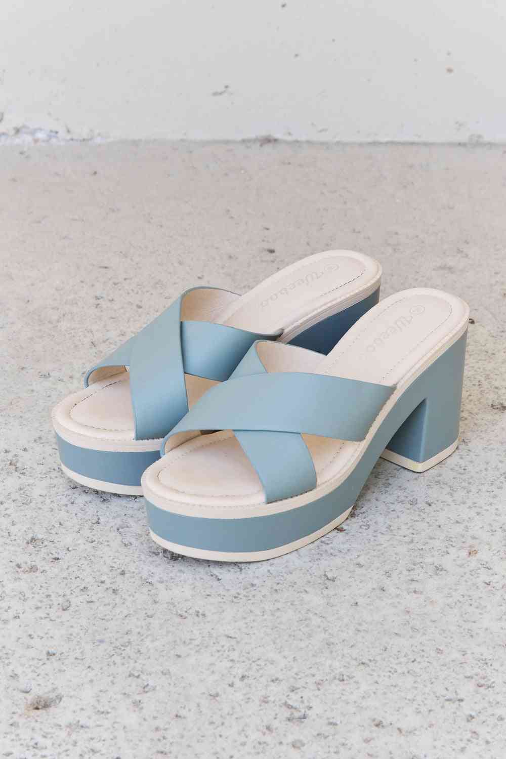 Weeboo Cherish The Moments Contrast Platform Sandals in Misty Blue - Image 7