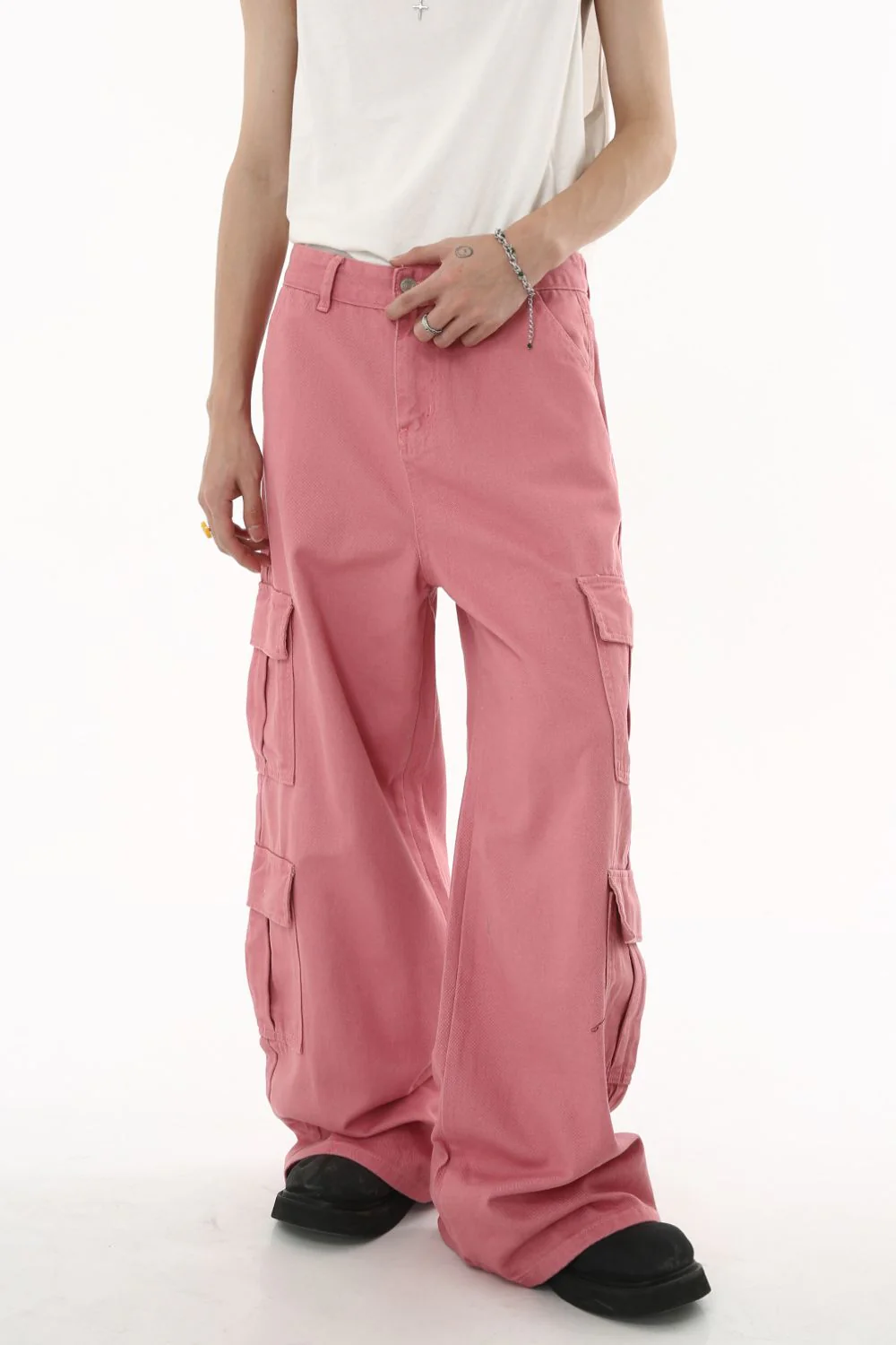 Wide Leg Cargo Jeans - Image 3
