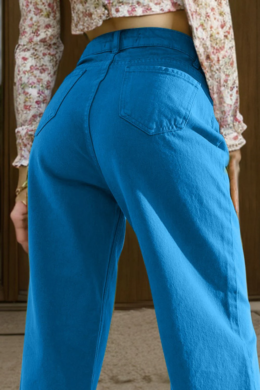Wide Leg Jeans with Pockets - Image 6