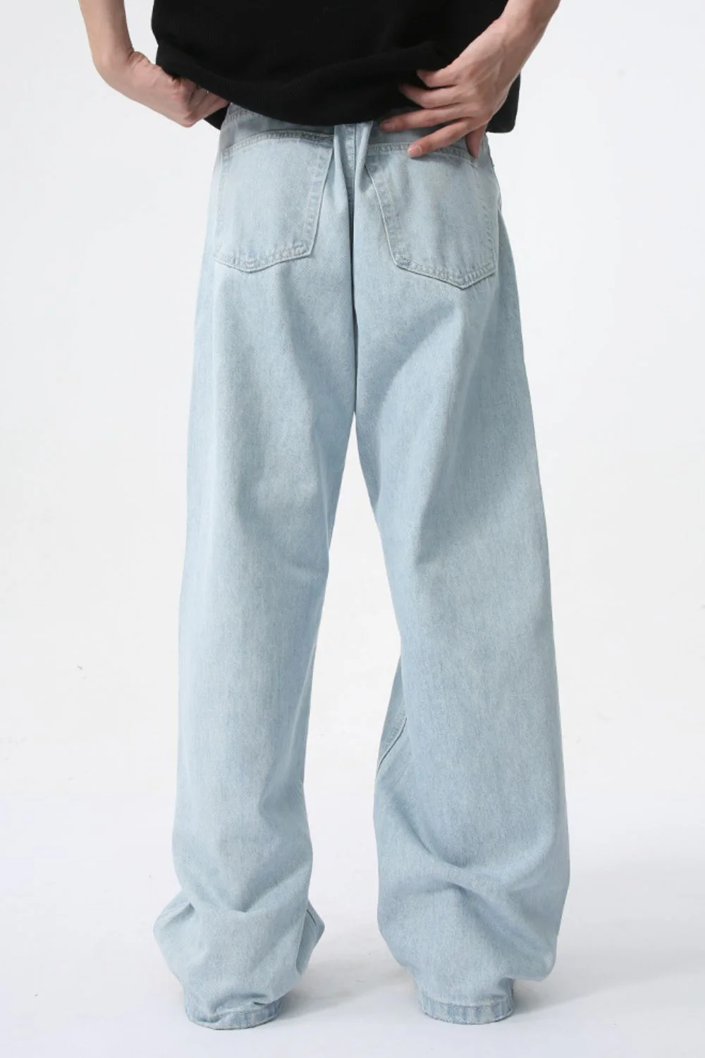 Wide Leg Jeans with Pockets - Image 5