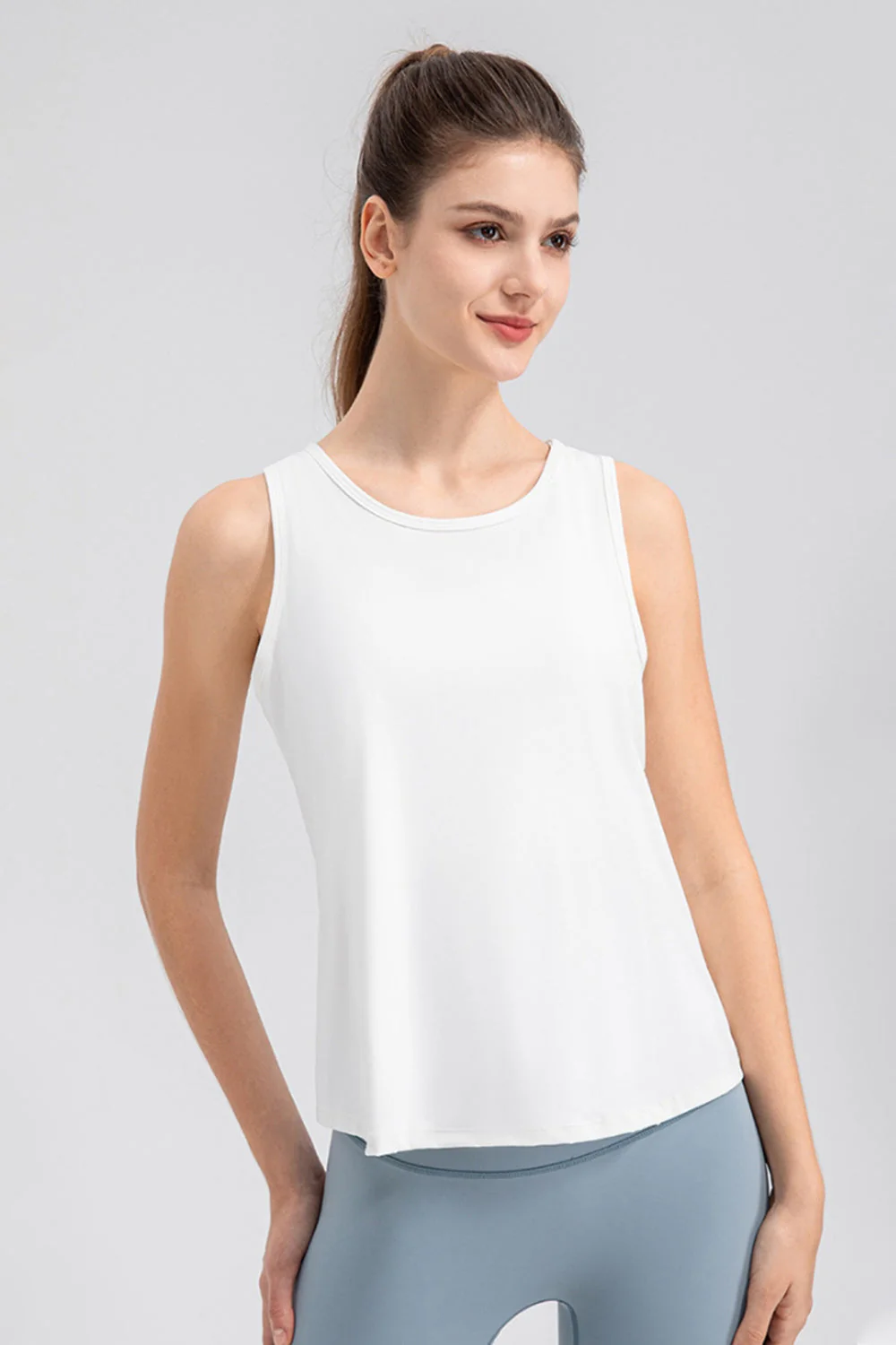 Wide Strap Round Neck Active Tank - Image 13