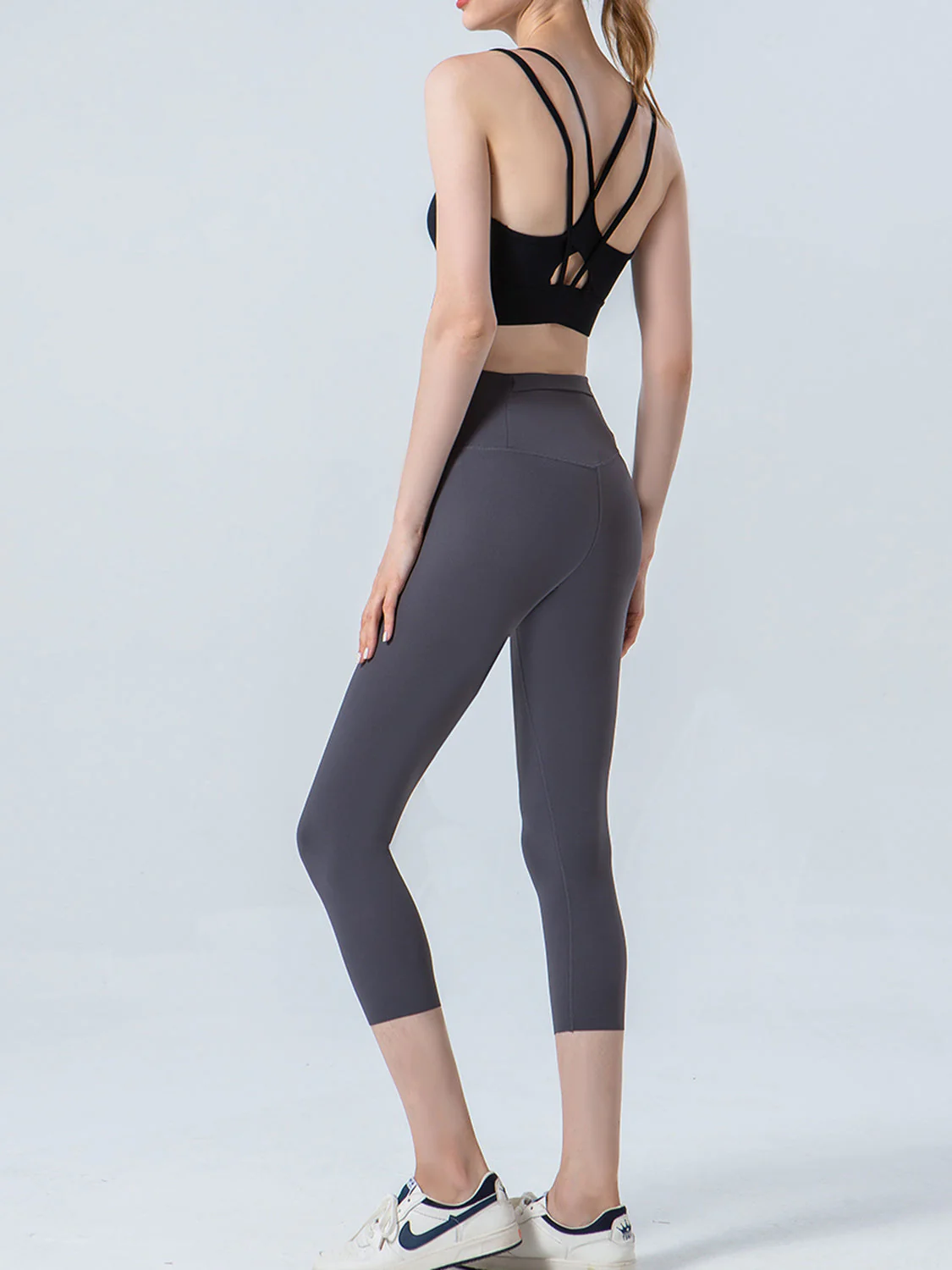 Wide Waistband Cropped Sports Leggings - Image 18