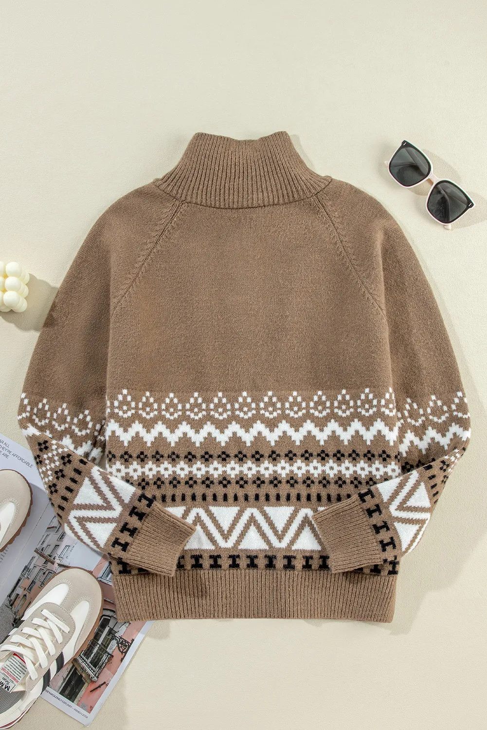 Zip Up Long Sleeve Geometric Cardigan - Image 4