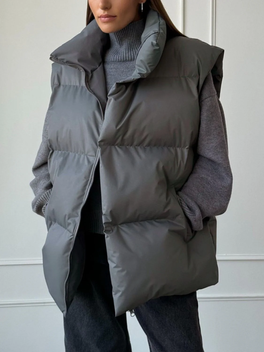 Zip Up Turtleneck Vest Coat - Image 11