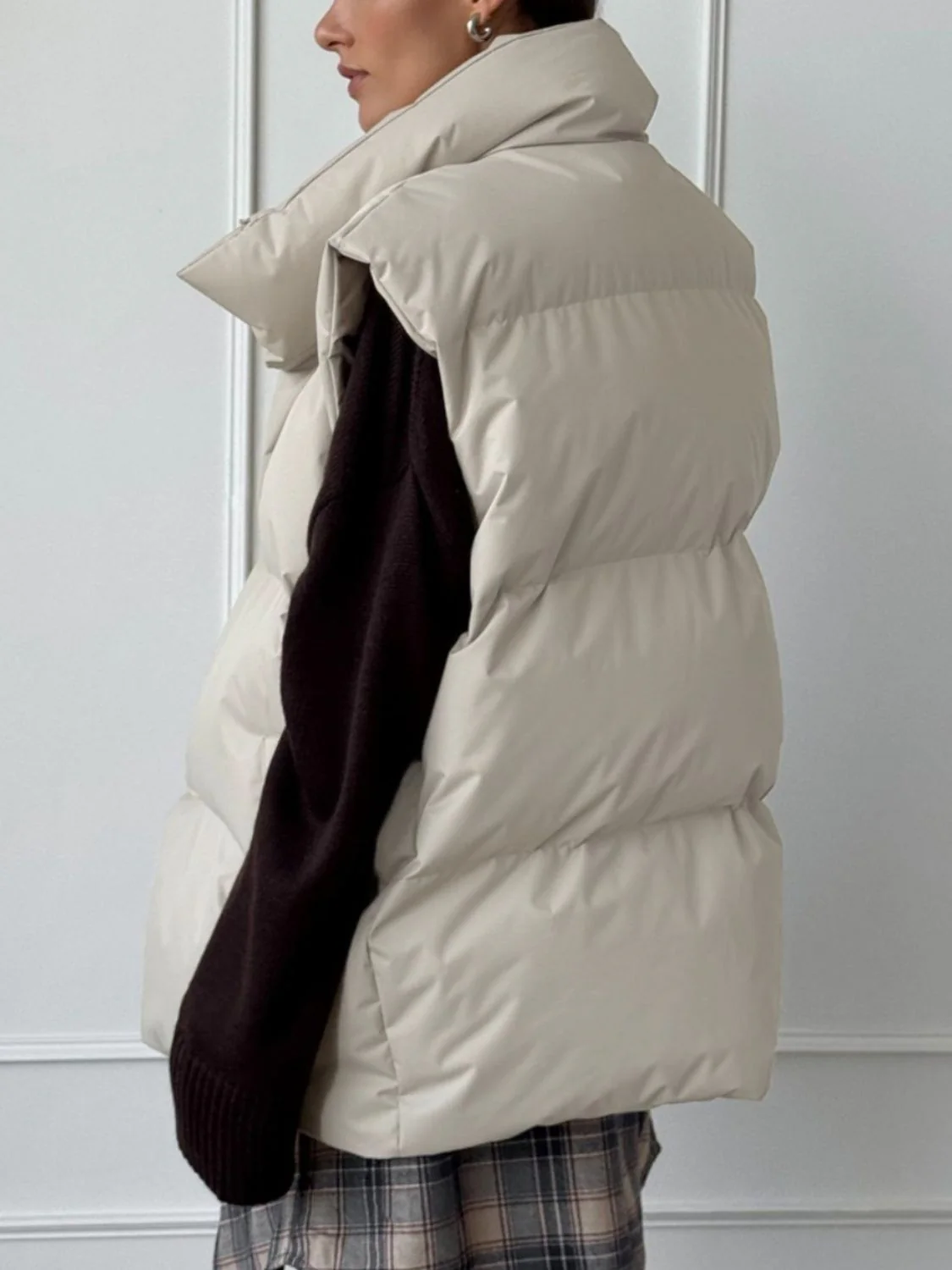 Zip Up Turtleneck Vest Coat - Image 3